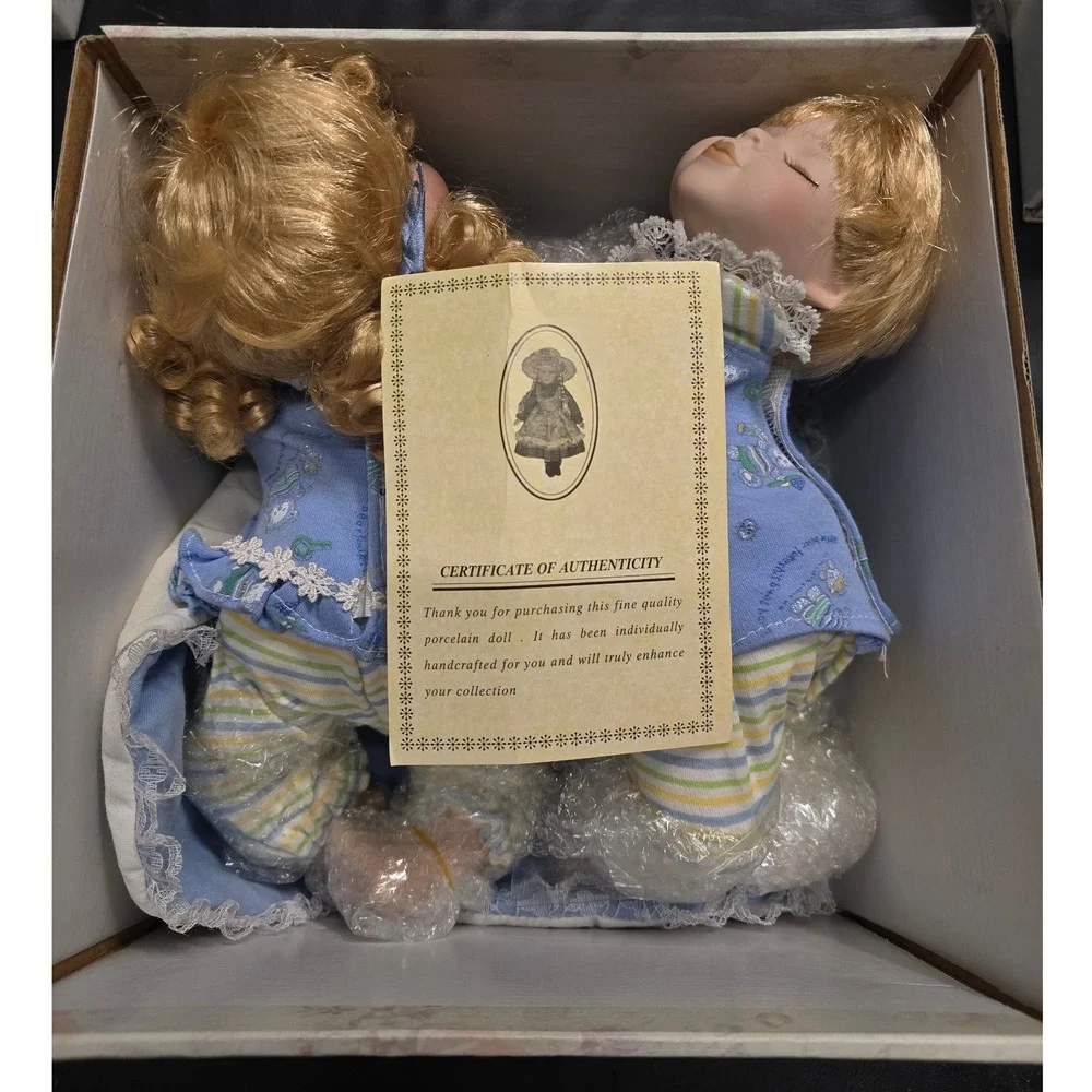 N/A collectible set